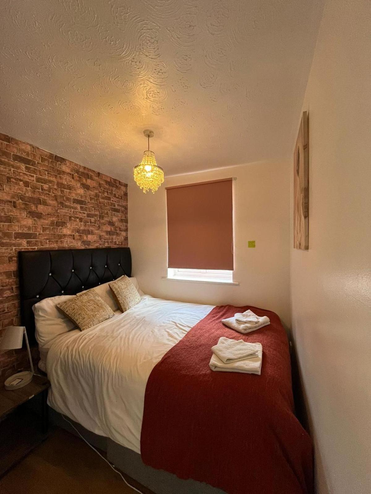 Stunning 1 Bedroom Apartment In 다게넘 외부 사진